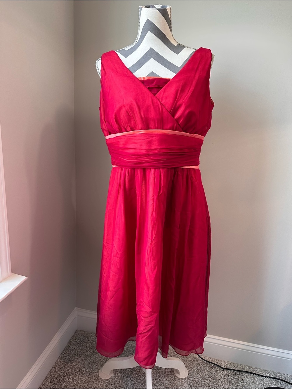 Vintage Thread 100% Silk Chiffon Y2K Party Cocktail Dress Peach Burgundy Sherbet
